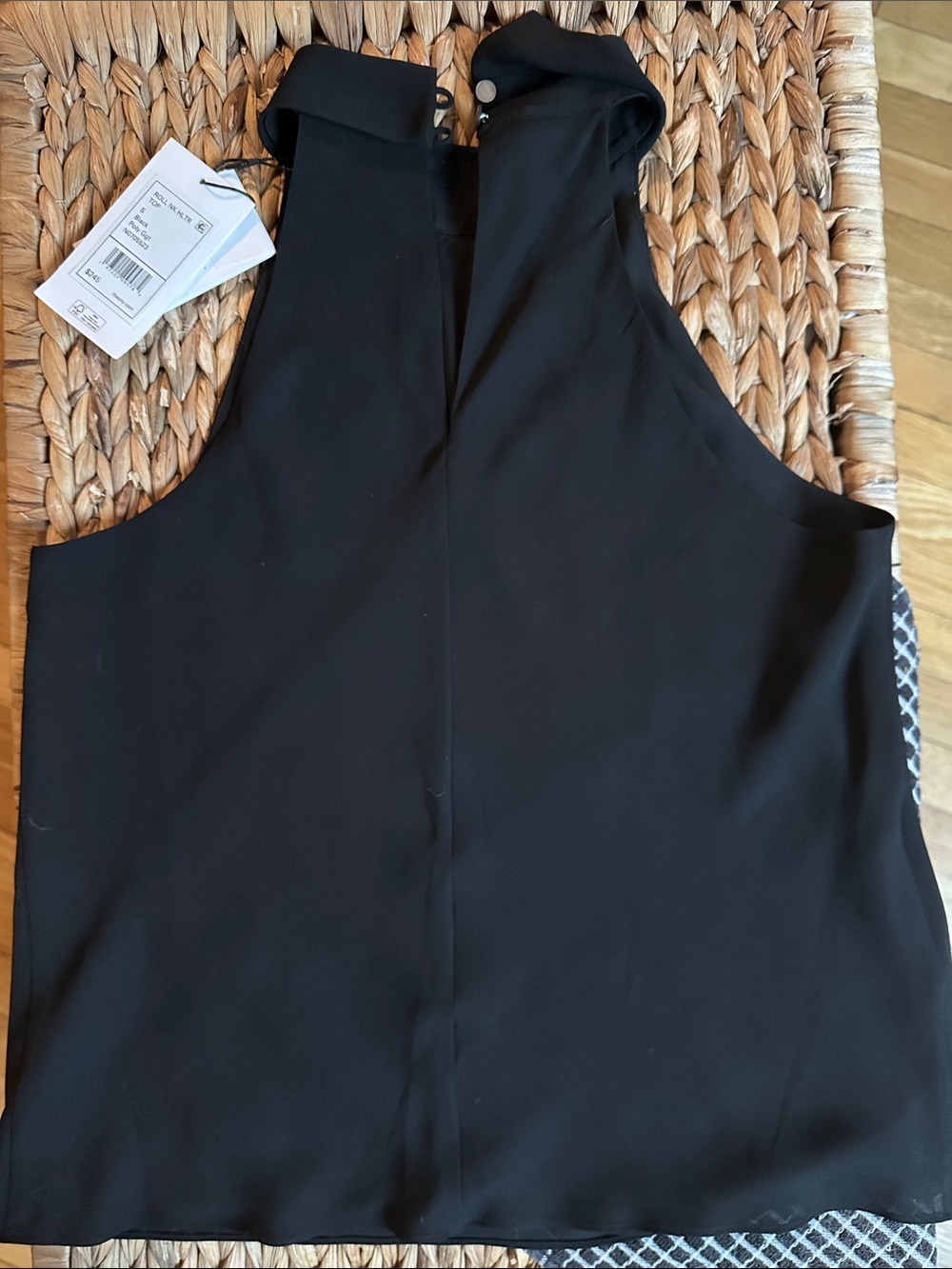 Theory Rolled Neck Halter Top - Black - Women’s Sz Small - Picture 2 of 5